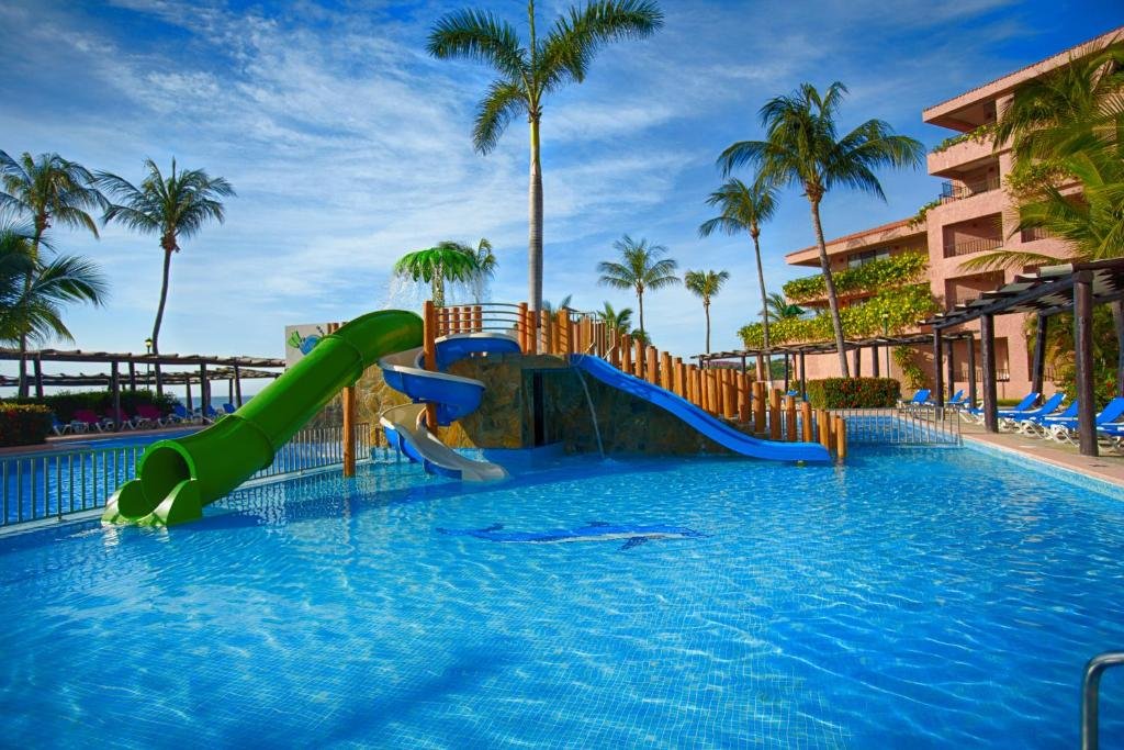 Barcelo Huatulco 5